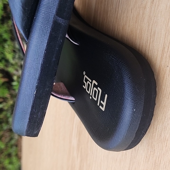 FloJos Josie Black/Pink Flip Flips Womens Size 11 - Picture 8 of 12